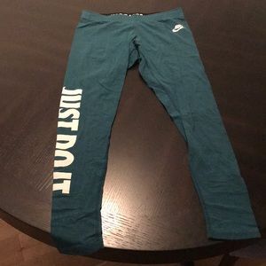 Nike leggings